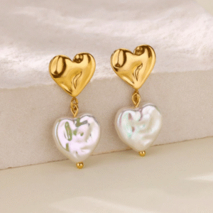 Minimal Pearl Heart Earrings